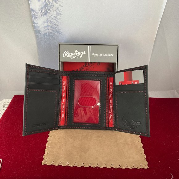 Rawlings Glove Leather de-bossed tri-fold Wallet - Picture 6 of 6